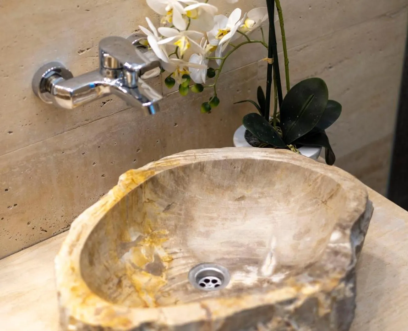 Exclusive & Charming City Center Residence W' Sauna Budapest Hungary