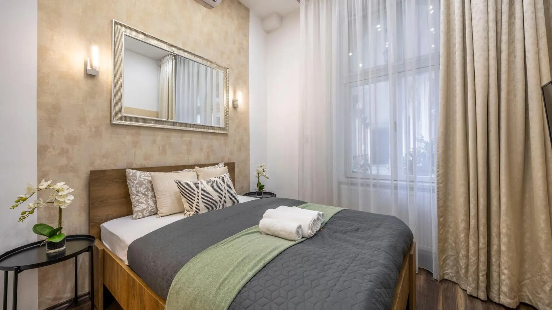 Apartment Exclusive & Charming City Center Residence W' Sauna Budapest