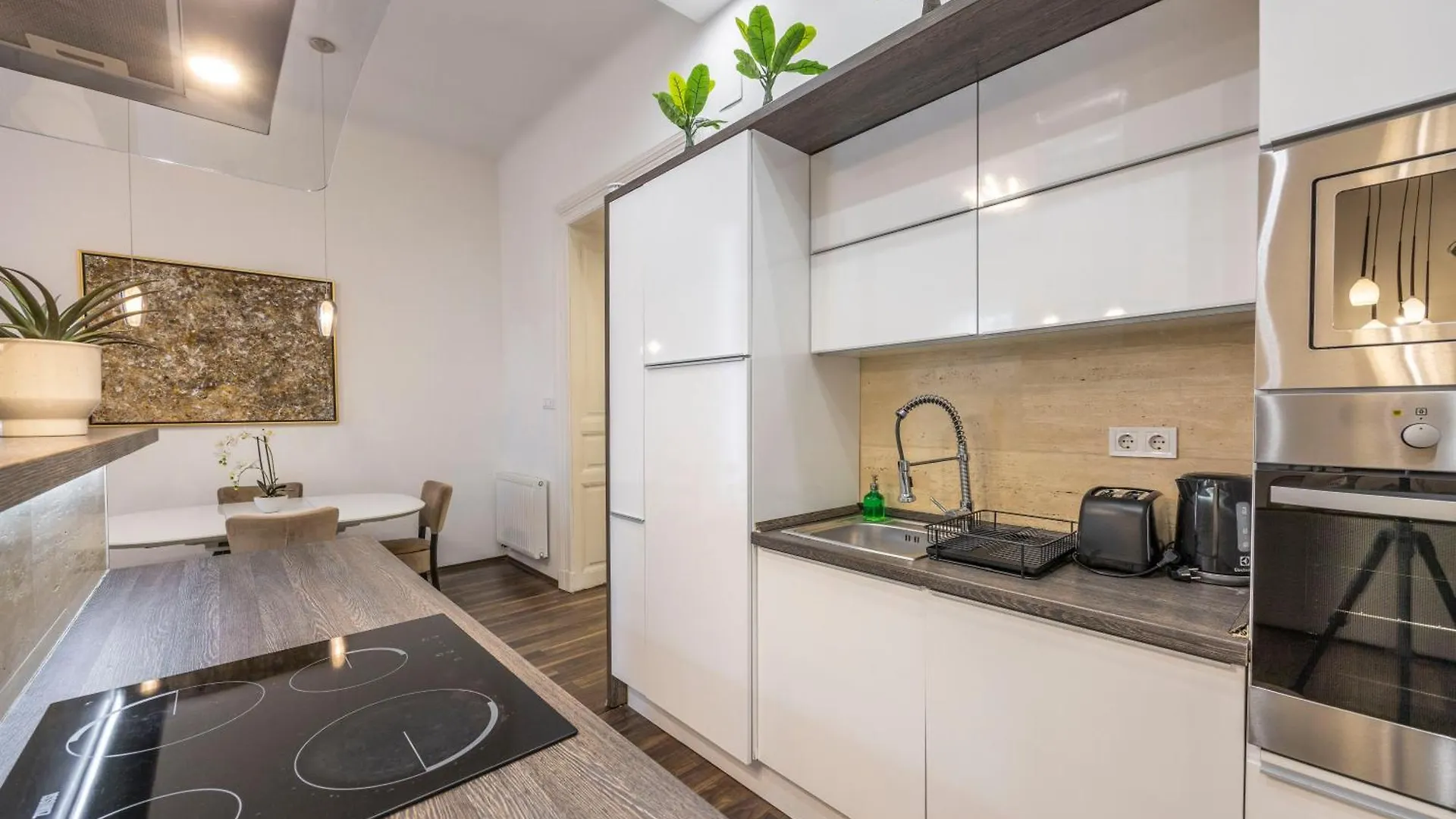 Apartment Exclusive & Charming City Center Residence W' Sauna Budapest